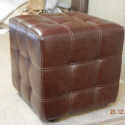 пуф "куб", стоимость от 1800-00.